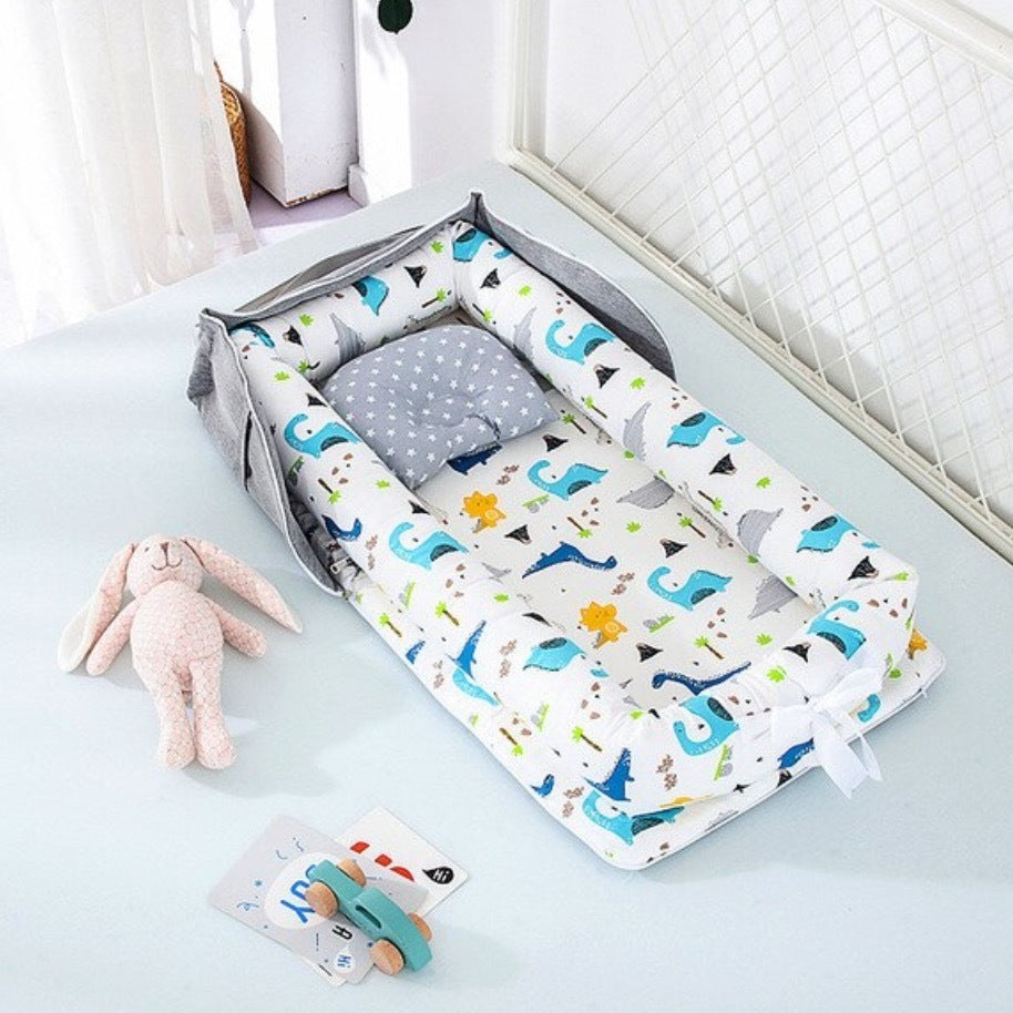 Compact travel baby bed – breathable and washable cotton lounger