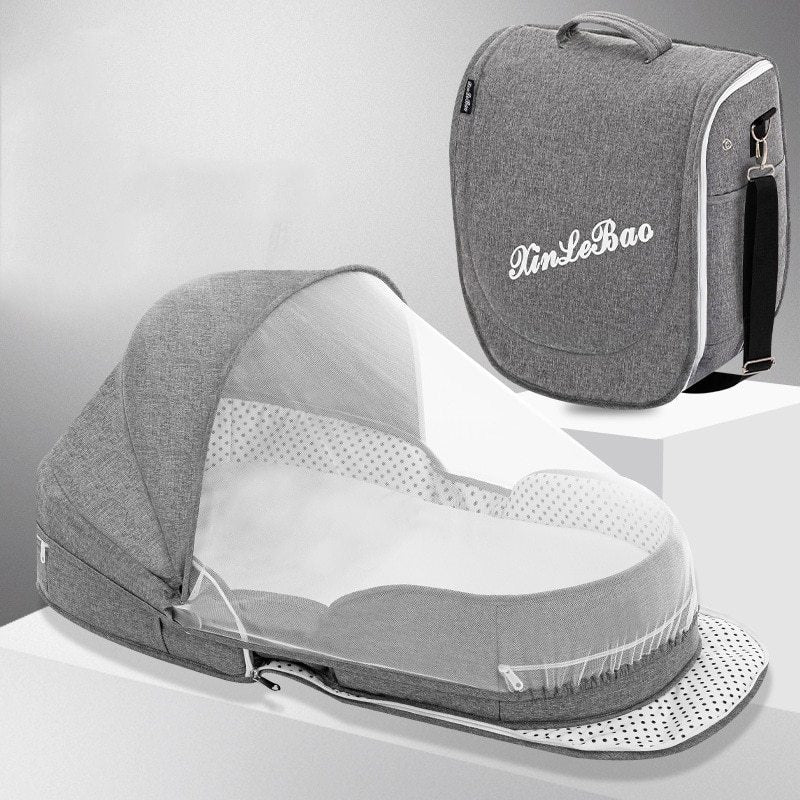 All-in-one diaper bag and crib – perfect for travel and on-the-go naps