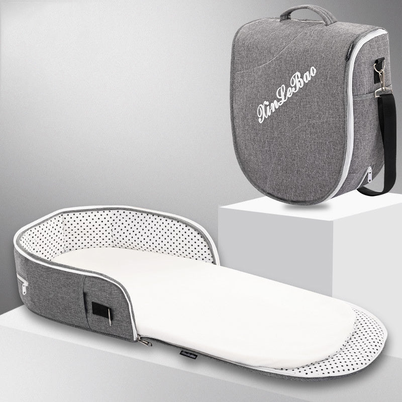 All-in-one diaper bag and crib – perfect for travel and on-the-go naps