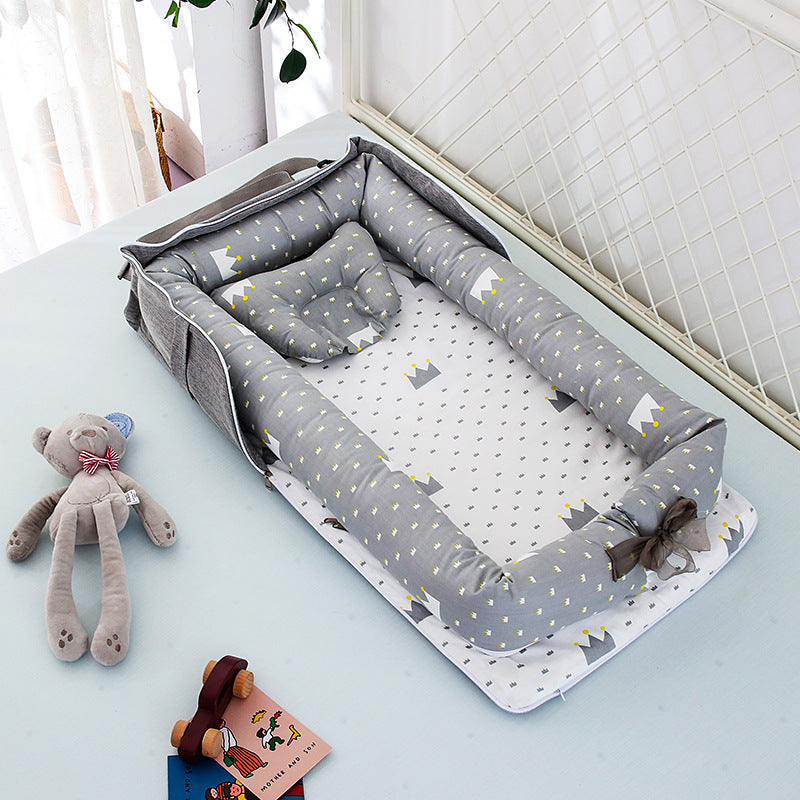 Compact travel baby bed – breathable and washable cotton lounger